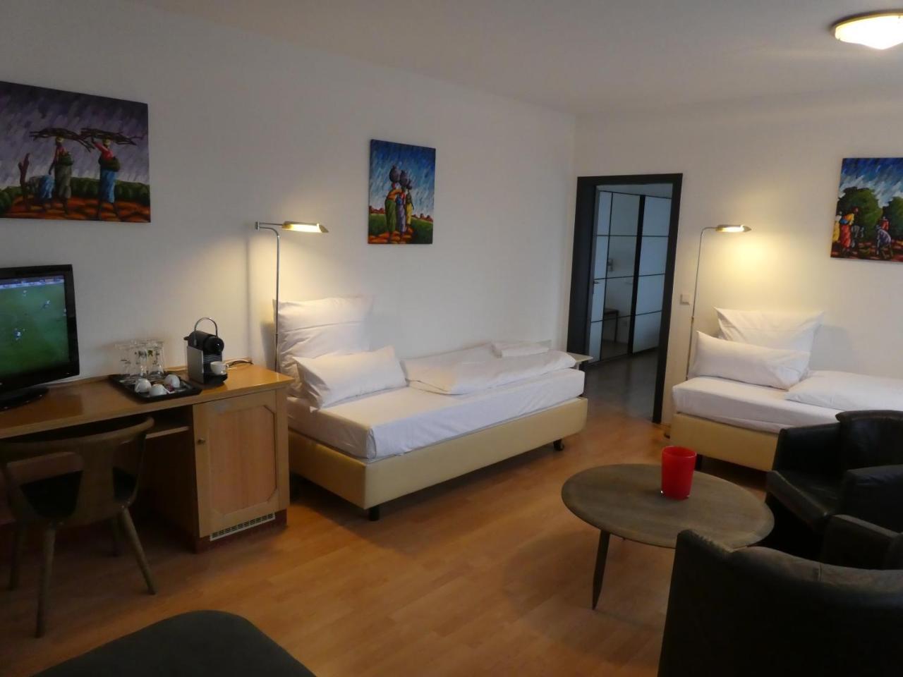 Hotel Restaurant Felderbock Nussloch Bagian luar foto